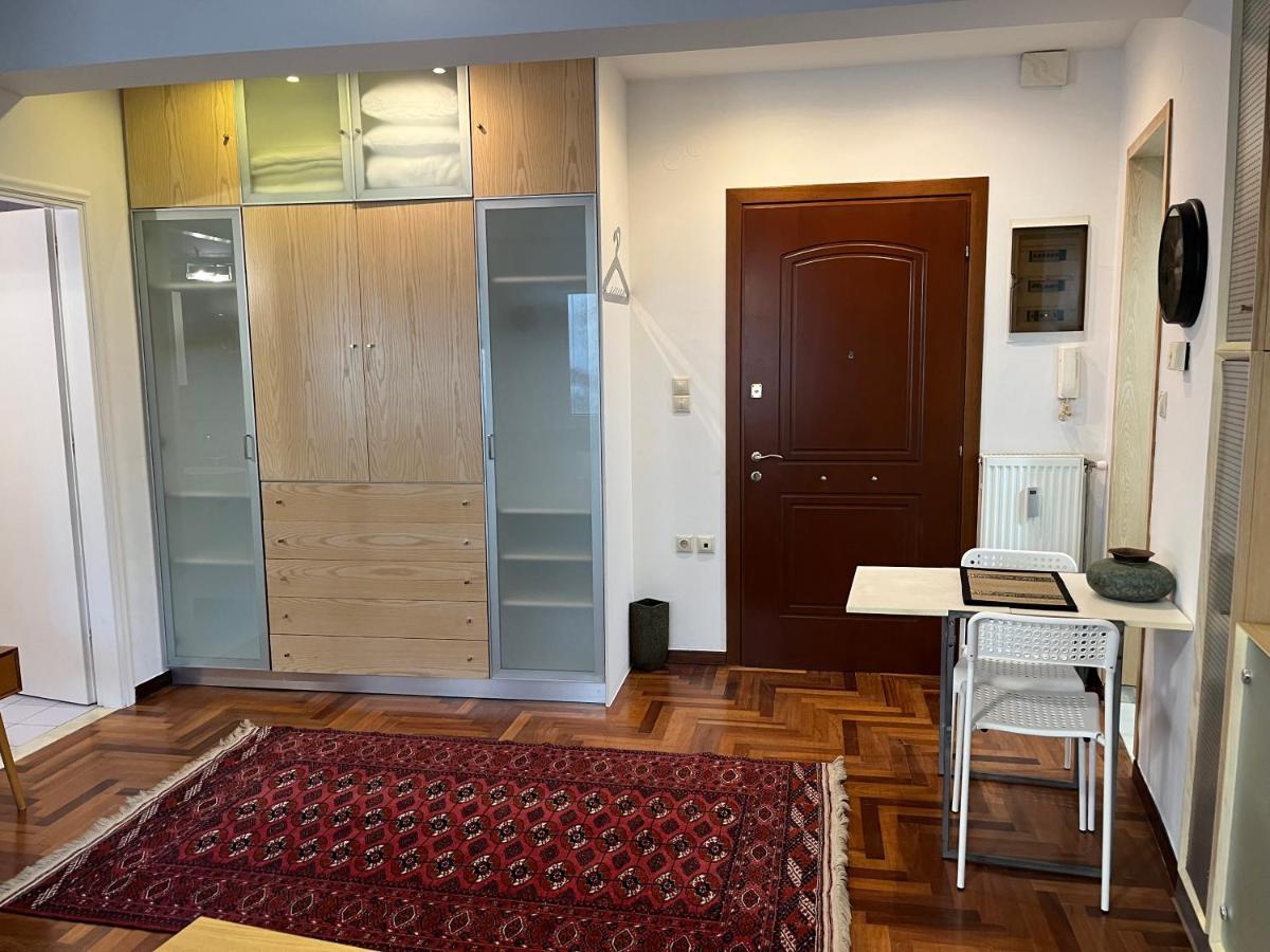 Chita'S Downtown Apartment อิโออันนินา ภายนอก รูปภาพ